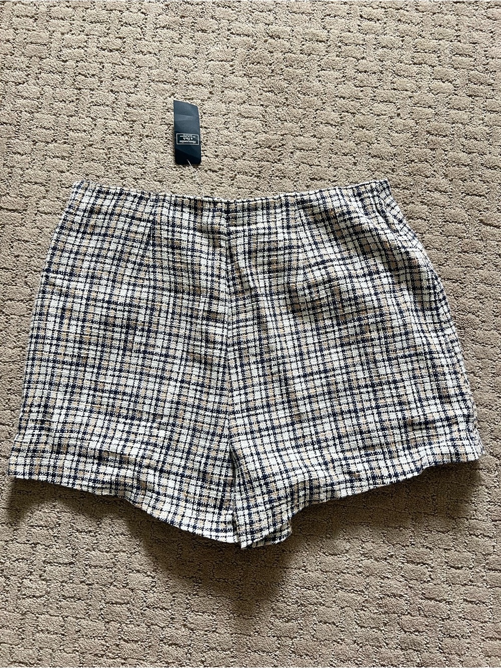 Abercrombie & Fitch Cream and Navy Plaid Tweed Mini Skort - Picture 4 of 6